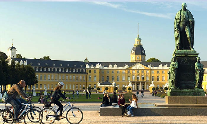 پارسی کانادا 1