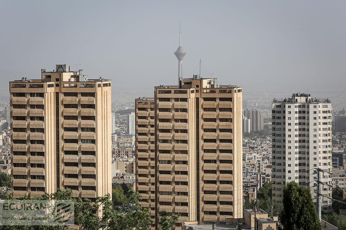 افزایش دمای مسکن تهران در وسط پائیز